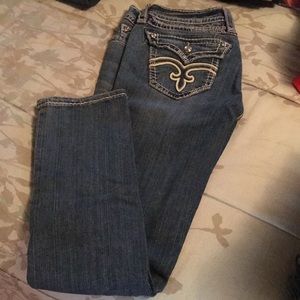 Women’s Rock Revival Elena Skinny Jeans